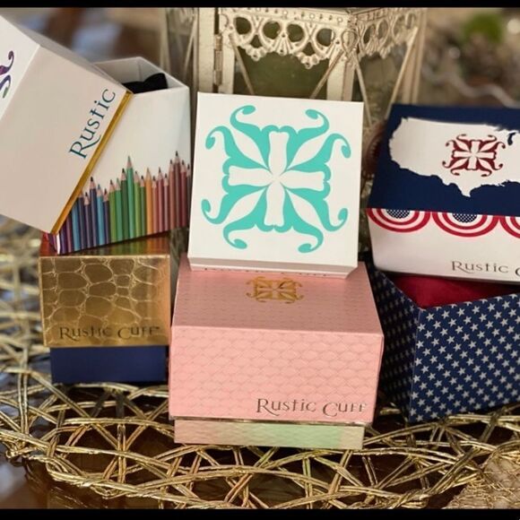 RUSTIC CUFF BLACK W/SILVER TRIM BRACELET. Inscribed “Courage” on inside. EUC! - Picture 8 of 8